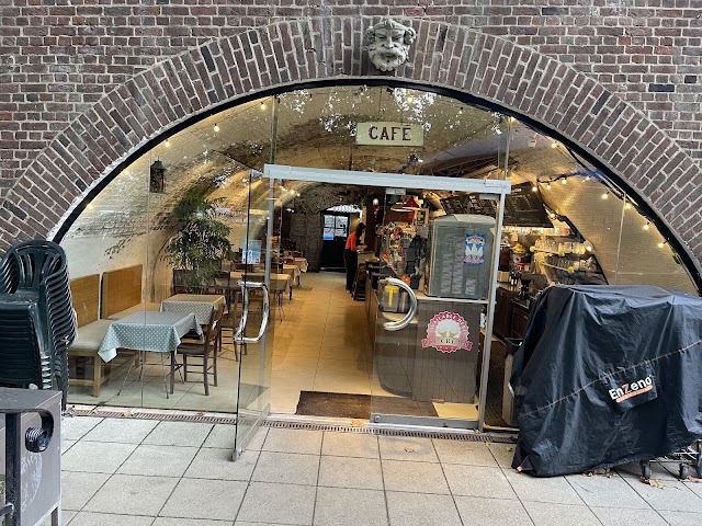 Tide Tables Cafe — photo