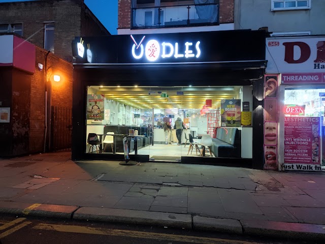 Oodles Wok Green Street — photo