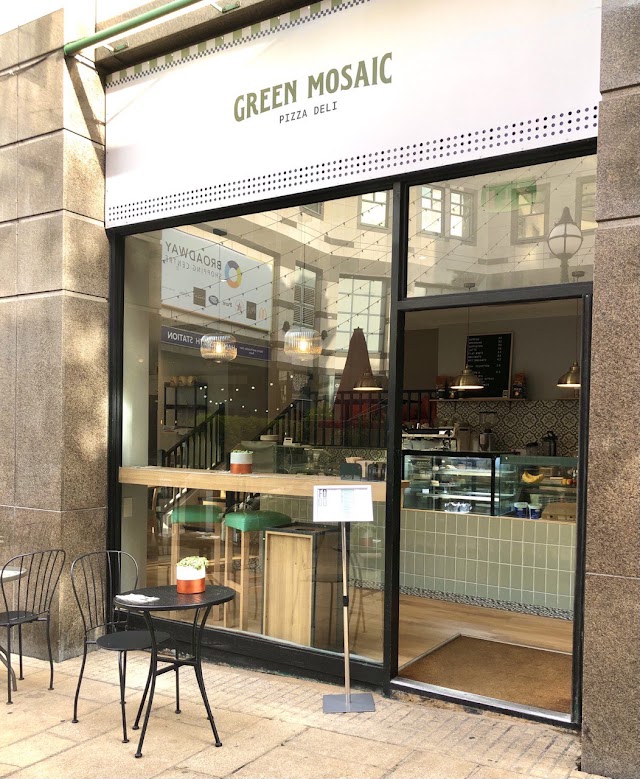Green Mosaic Pizza Hammersmith — photo