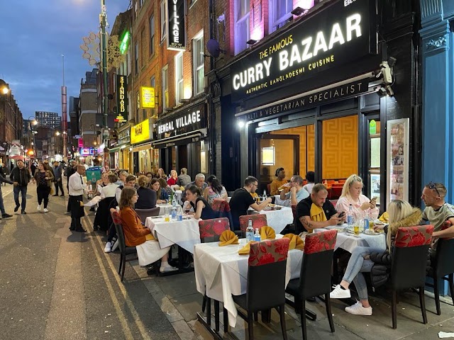 The Famous Curry Bazaar — photo