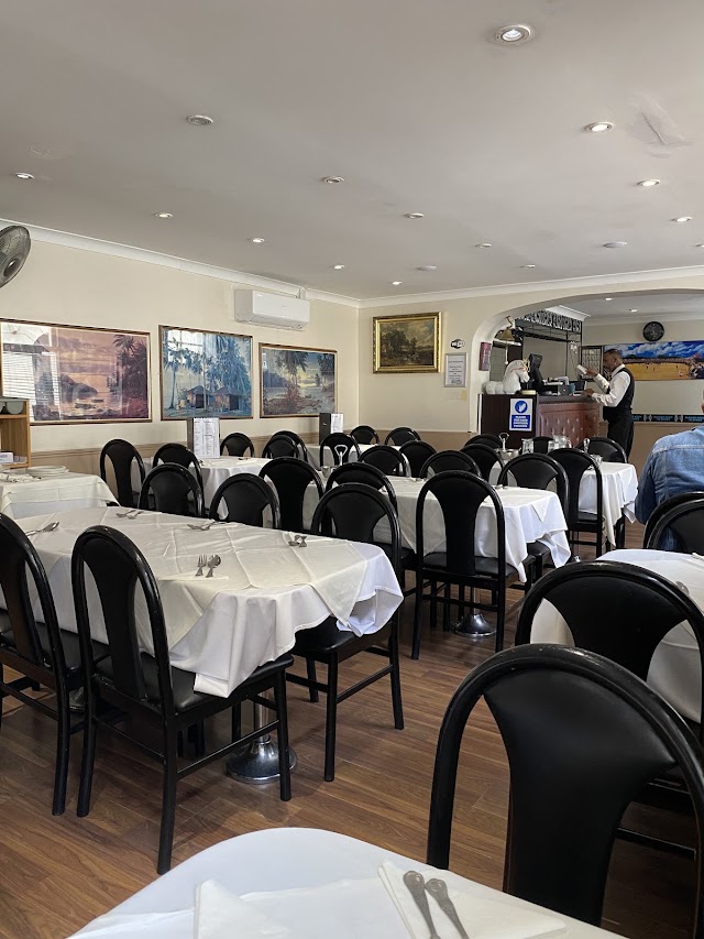 Halal Restaurant — photo