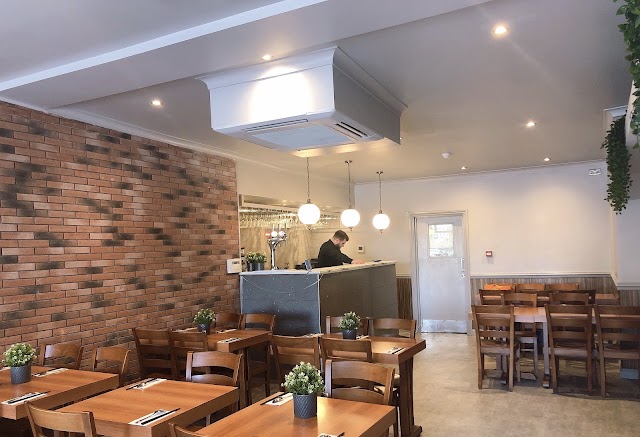 Nom Nom Restaurant — photo