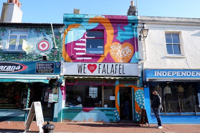 We Love Falafel — photo