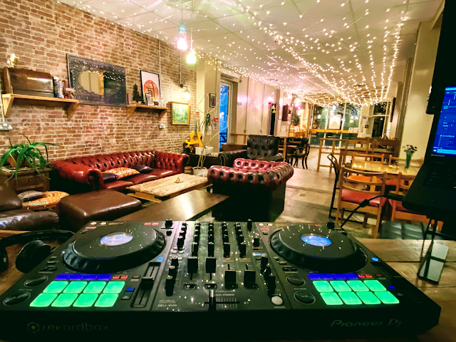 Anjuna Lounge — photo