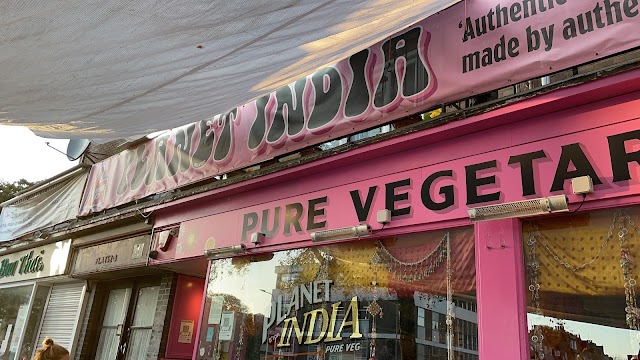 Planet India — photo